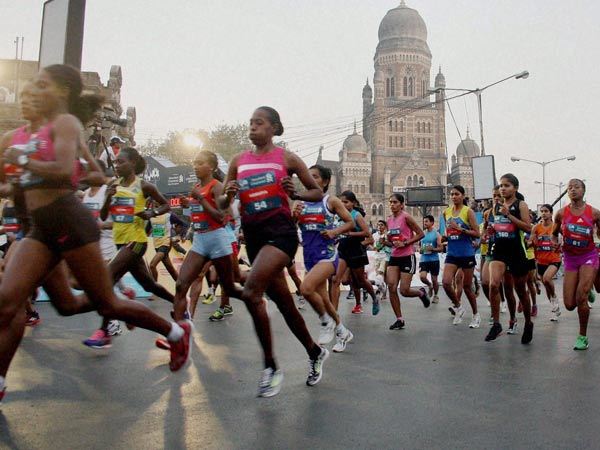  മാരത്തോണിലെ പെണ്‍ കരുത്ത്