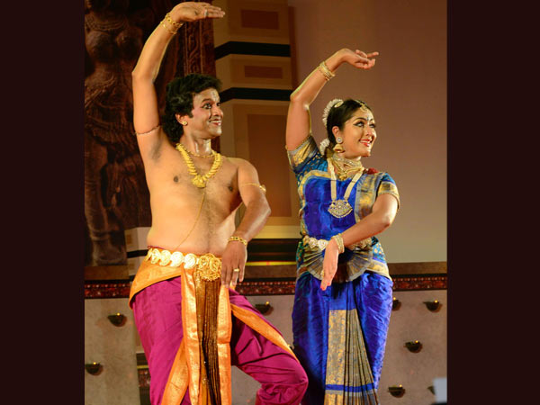 നവ്യ രസങ്ങള് നവ്യ രസങ്ങള്