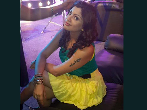 ആകാന്‍ഷാ പുരിയുടെ ആദ്യ ചിത്രം