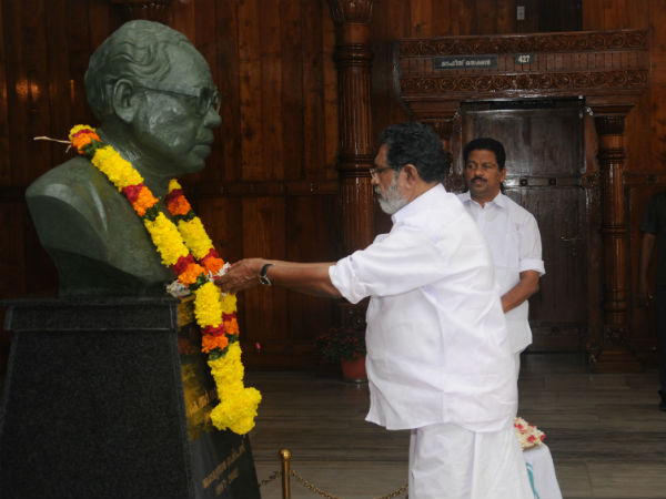 പുഷ്പ്പാര്‍ച്ചന