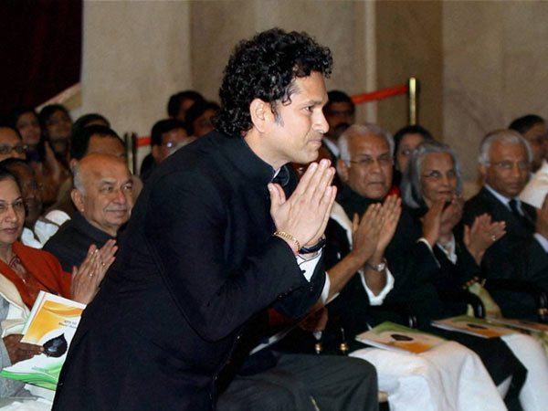 സച്ചിന് തെണ്ടുല്ക്കര് സച്ചിന് തെണ്ടുല്ക്കര്