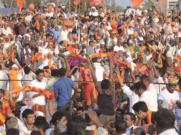 മോദിക്കായ് കാത്തിരിപ്പ്