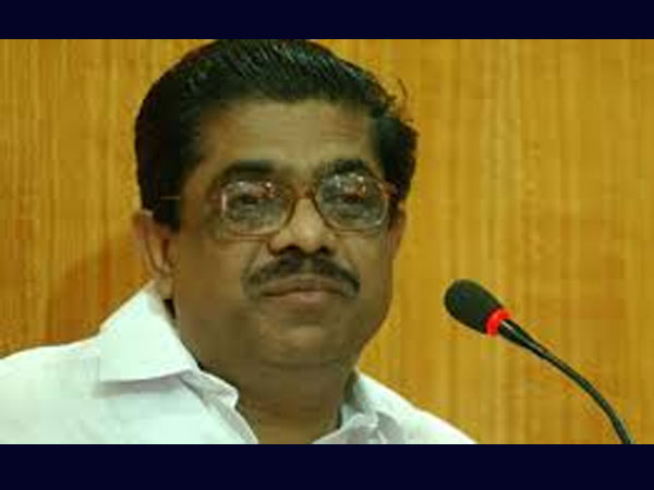 ലോക്‌സഭയിലേക്ക്