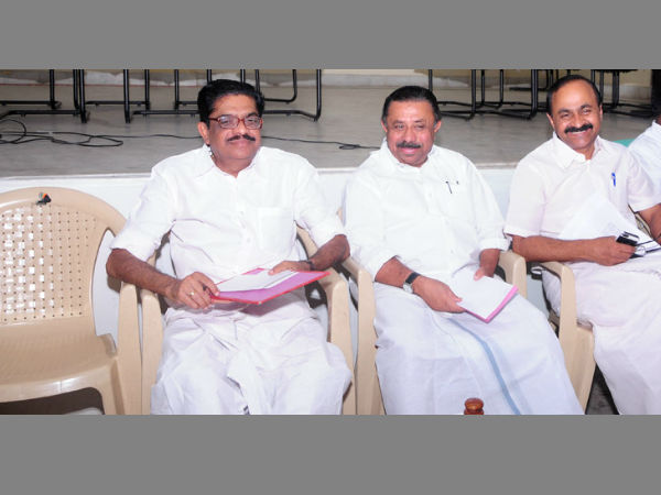  മുഖ്യമന്ത്രി എത്തില്ലേ