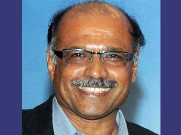 ക്യാപ്റ്റര്‍ ഗോപിനാഥ്