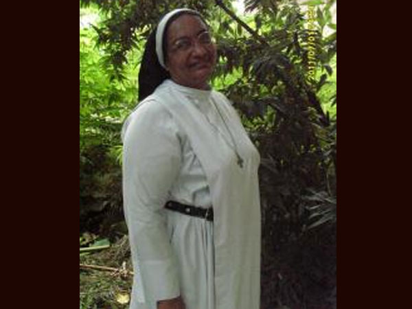 കന്യാസ്ത്രീകളും അമ്മയും