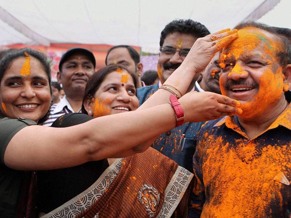 പ്രസിഡണ്ടായാലും വിടൂല