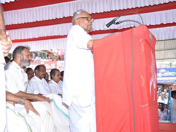വിഎസിന്‍റെ ബലത്തില്‍