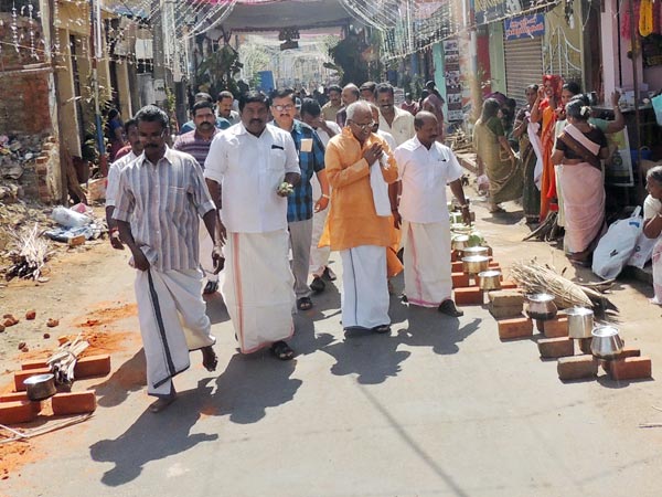 അമ്മന്‍കൊടയിലും പങ്കാളിത്തം