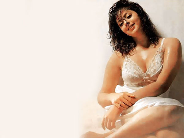 ജനം തള്ളിക്കയറുന്നു