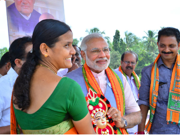 മോദിക്കൊരു സമ്മാനം