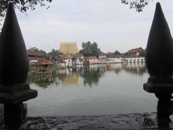 വിദേശ കറന്‍സികളിലും വെട്ടിപ്പ്