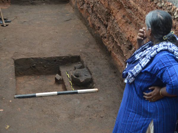 അഴുക്ക് ചാല്‍