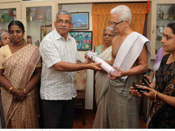 ആദരിയ്ക്കപ്പെട്ട അവസരം ആദരിയ്ക്കപ്പെട്ട അവസരം