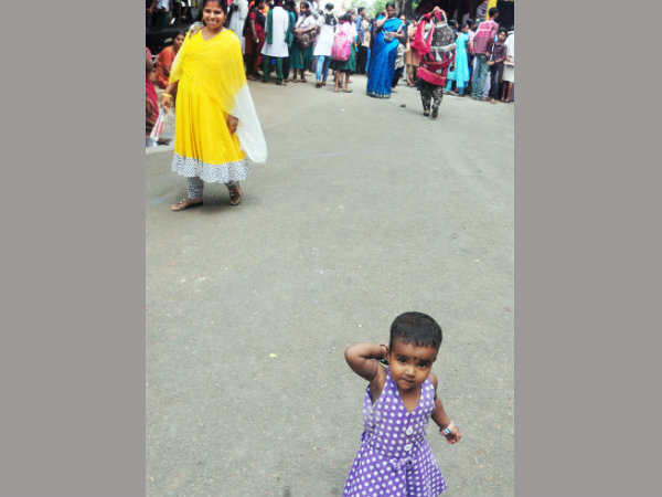 എന്നെക്കൂടേ സ്‌കൂളിലാക്കോ