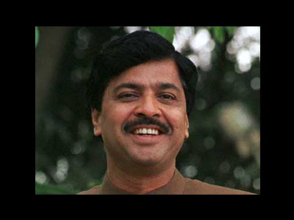 പ്രമോദ് മഹാജന്‍