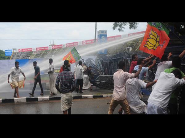 ബാരിക്കേഡ്