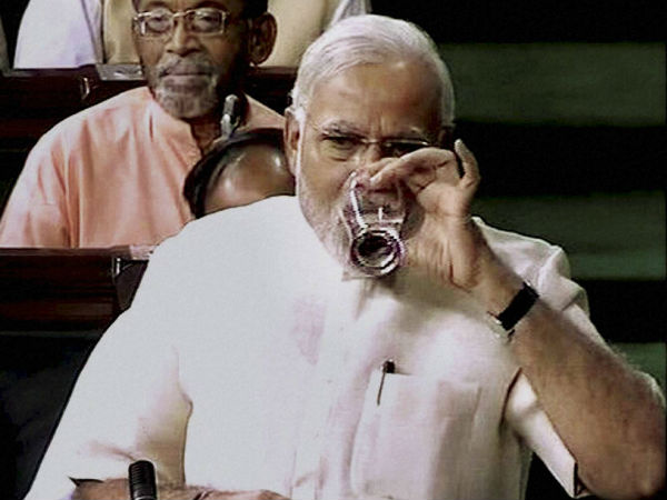 എസ് എഫ് ഐ യൂണിയന്‍