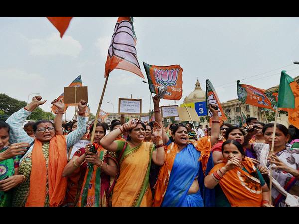 പീഡനം - പ്രതികരണം ശ്രദ്ധയോടെ