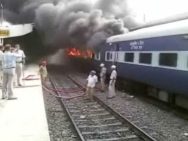 2013 മെയ് 15ന്