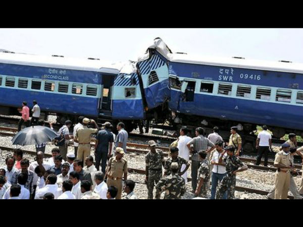 വീണ്ടും ട്രെയിന്‍ കൂട്ടിമുട്ടി