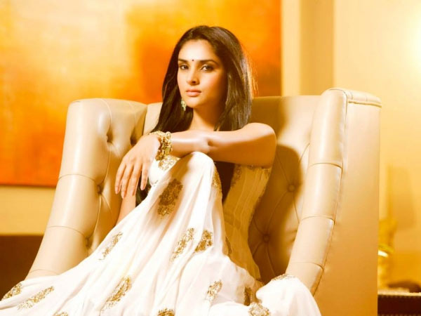 ആരാധകരുണ്ട് ആരാധകരുണ്ട്