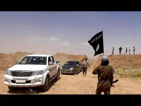 ശത്രുക്കള്‍ വിദേശികളല്ല