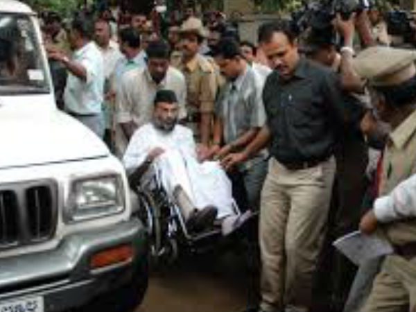 ബാംഗ്ലൂര്‍ സ്‌ഫോടനം