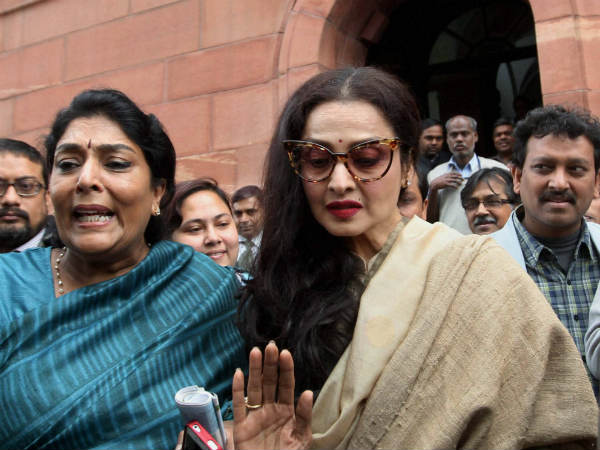 രേഖയും ഇതുപോലെ