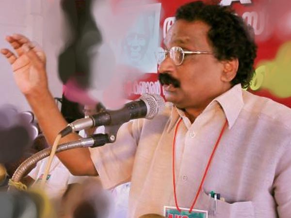 എകെ ബാലന്‍