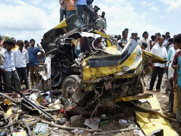 ഇതൊരു ബസ് ആയിരുന്നു