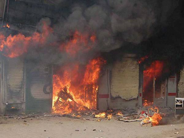 കൊല്ലും കൊലയും