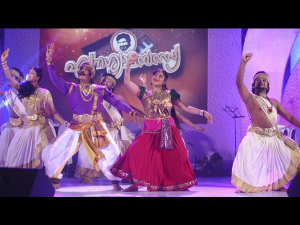 താരങ്ങള്‍