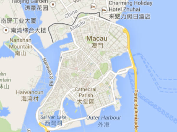 മക്കാവ് മക്കാവ്