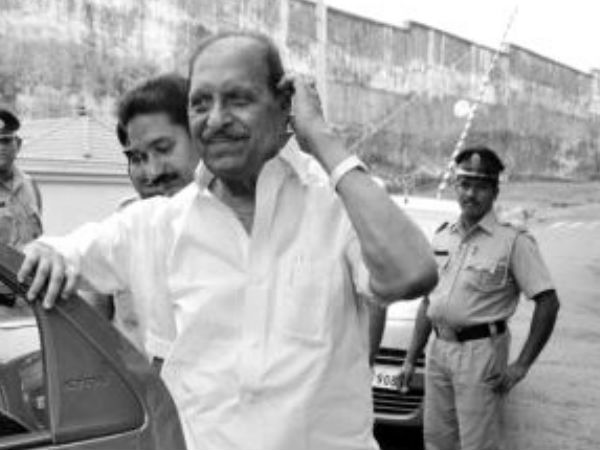 കമ്യൂണിസം പഠിച്ചിട്ടില്ല