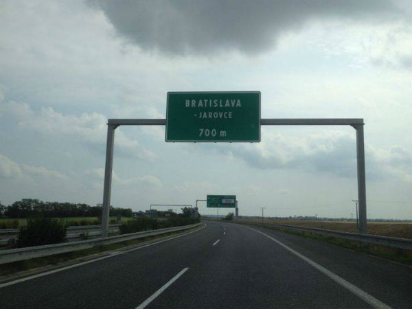 ബ്രാറ്റിസ്ലാവയിലേക്കുള്ള വഴി