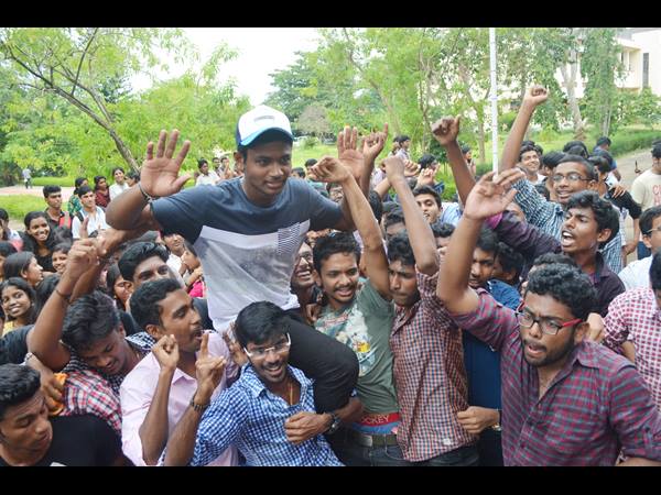 നേരത്തേ പ്രതീക്ഷിച്ചു നേരത്തേ പ്രതീക്ഷിച്ചു