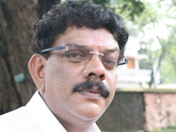 മുഖ്യനോട് പറഞ്ഞു മുഖ്യനോട് പറഞ്ഞു