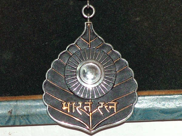  അടുത്തത് ആര്