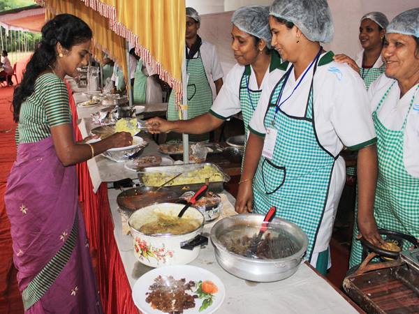 കുടുംബശ്രീ ഭക്ഷ്യമേളയില്‍