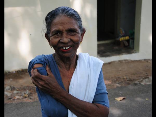 നഷ്ടപ്പെട്ടത് വലതുകൈ