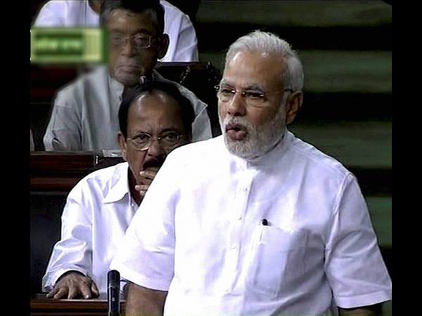 സഭയില്‍ ശുഭ്രവസ്ത്രം
