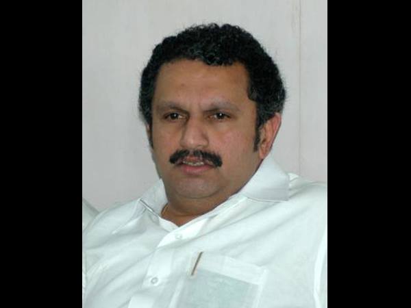 കെ മുരളീധരന്‍