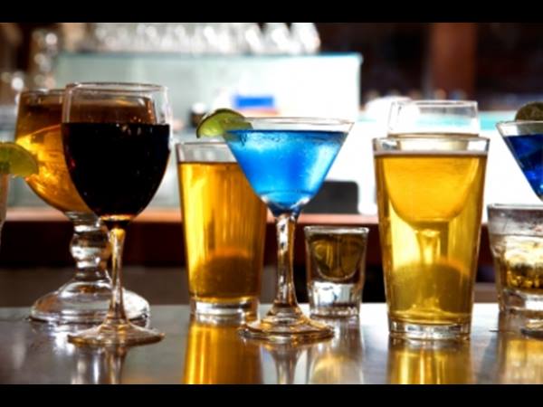 വ്യാജമദ്യം ഒഴുകും