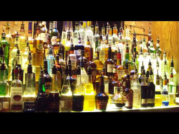 കാശുള്ളവന് മാത്രം മദ്യം