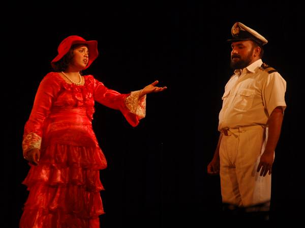 റ്റ്വൊല്‍ഫ്ത് നൈറ്റ്