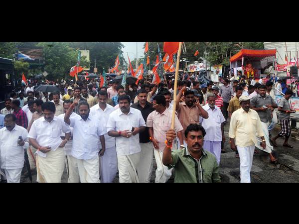 തൊടുപുഴയുല്‍ അക്രമം