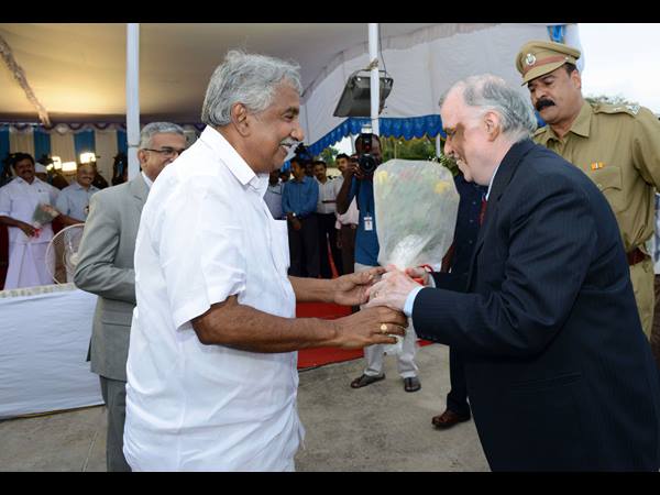 ഇതാവരുന്നു പുതിയ ഗവര്‍ണര്‍