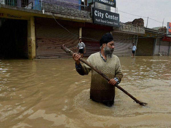 ഇനി എങ്ങോട്ട്