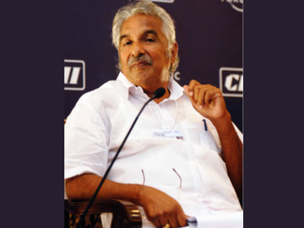 ഉമ്മന്‍ ചാണ്ടി